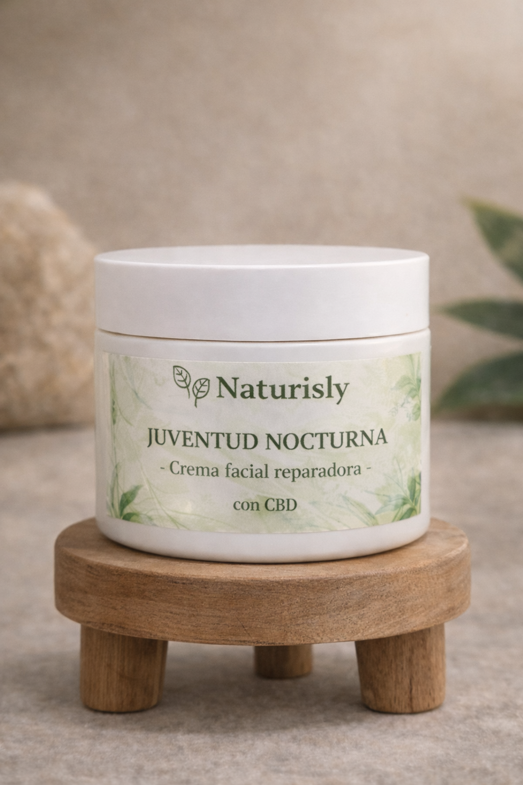 Crema de Noche con CBD: Beneficios para una Piel Renovada Mientras Duermes